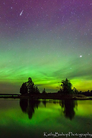 Shooting through the Aurora